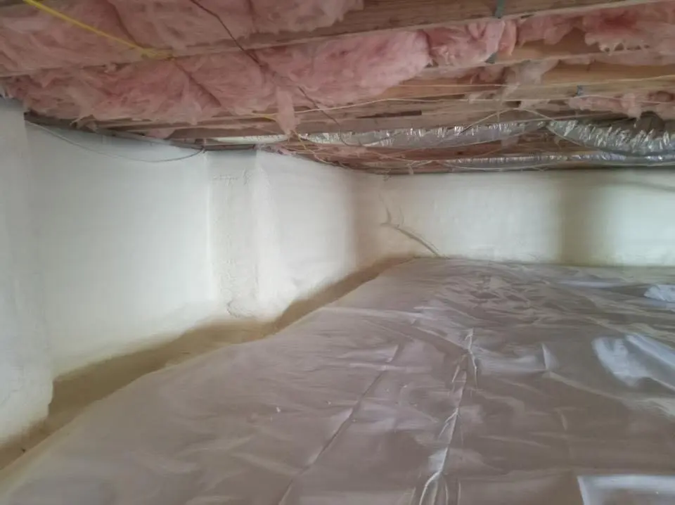 Crawl space encapsulation with closed-cell spray foam for Attic Insulation in Dos Palos
